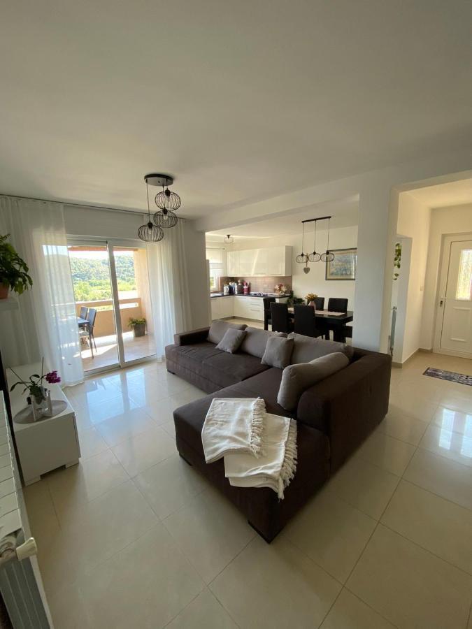 Apartman Ana Kampor Bagian luar foto